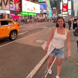 Meet your Posher, Patricia